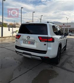 تويوتا لاندكروزر